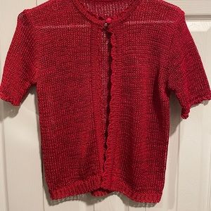 Red knitted vest